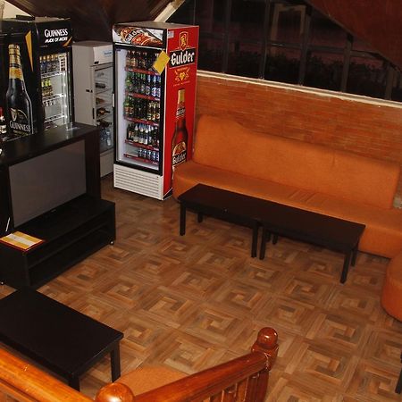 Crown Cottage Hotel إيكجا المظهر الخارجي الصورة