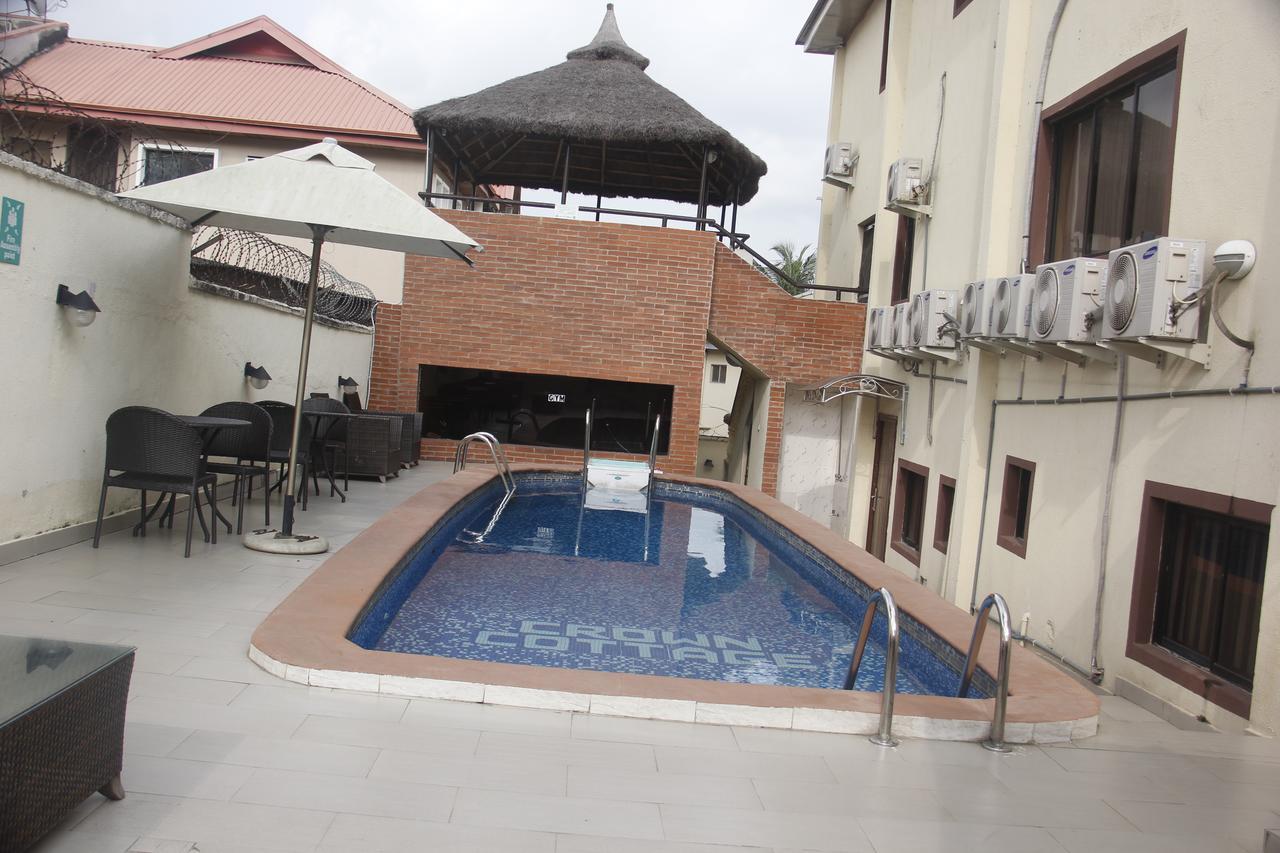 Crown Cottage Hotel إيكجا المظهر الخارجي الصورة
